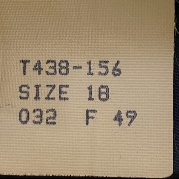 PENDLETON navy, Vintage, 100% Virgin Wool blazer with POCKETS. Size 18. EUC - Picture 11 of 13